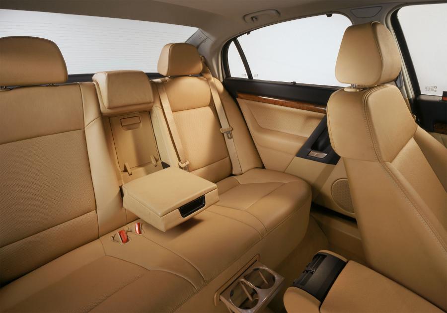 Интерьер Opel Vectra Sedan 2005 года  (фото 18 из 20)